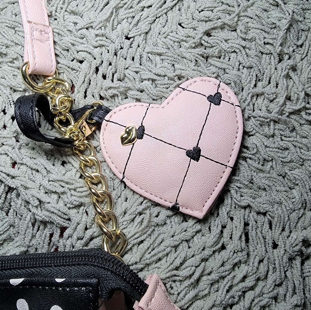 Betsey Johnson Crossbody Bag - Picture 5 of 5